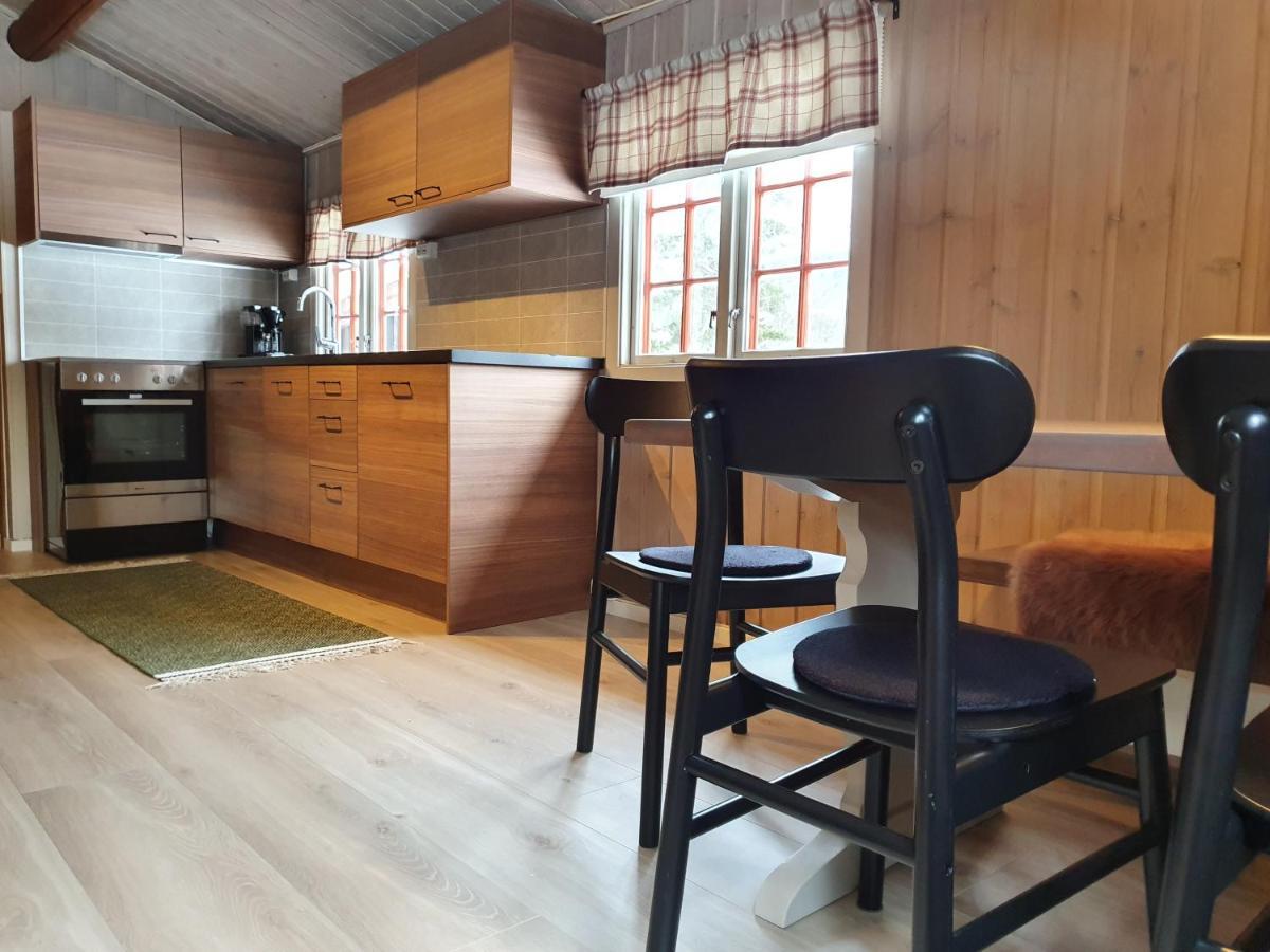 Groven Camping & Hyttegrend Amot  외부 사진